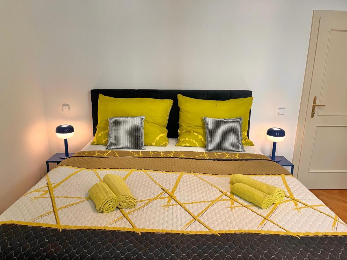 Amazing Apartment Zborovska 프라하 외부 사진