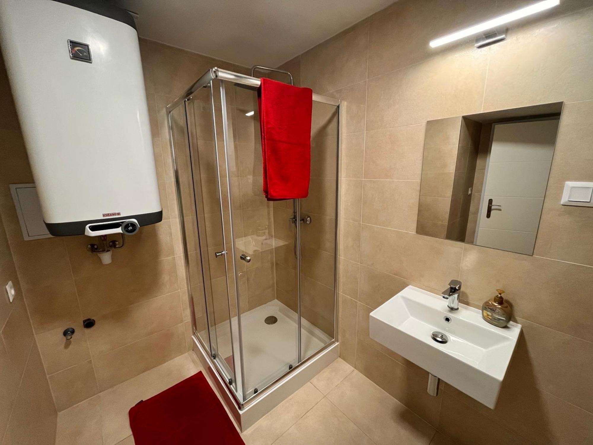 Amazing Apartment Zborovska 프라하 외부 사진